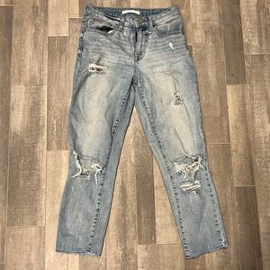 Ankle Length Mom Jeans